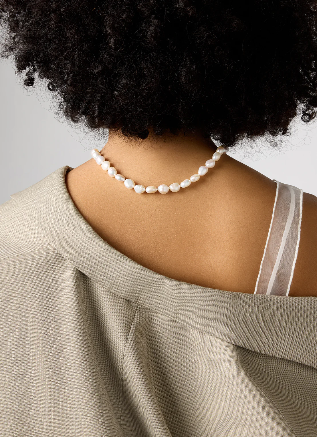 Geelgouden barok parelketting Rivièra 45 cm - Image 6